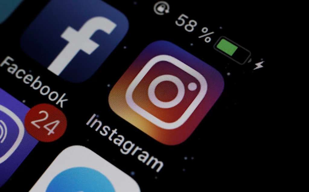 Προβλήματα σε εκατοντάδες χιλιάδες χρήστες Facebook και Instagram και WhatsApp