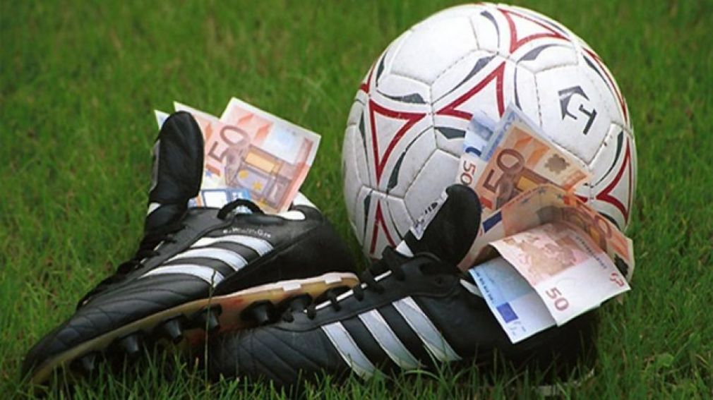 Ο μύθος των «πλούσιων» ποδοσφαιριστών