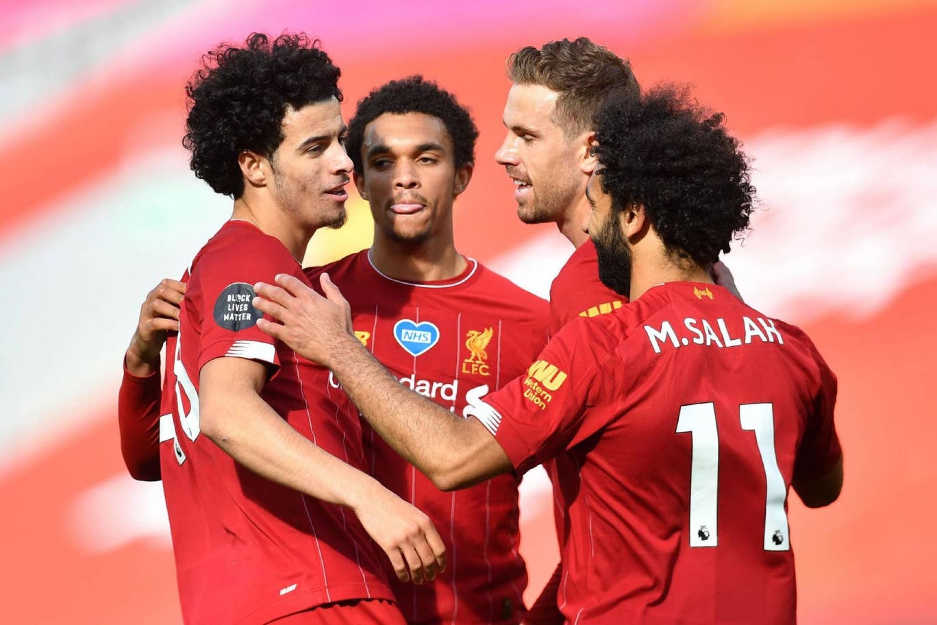 Συνεχίζει το κυνήγι των ρεκόρ | Liverpool 2-0 Aston Villa: Match Review
