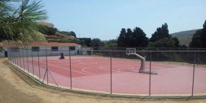 Άνδρος: Ολοκληρώθηκαν οι εργασίες στα γήπεδα μπάσκετ του Εμπειρίκειου και τις Στενιές
