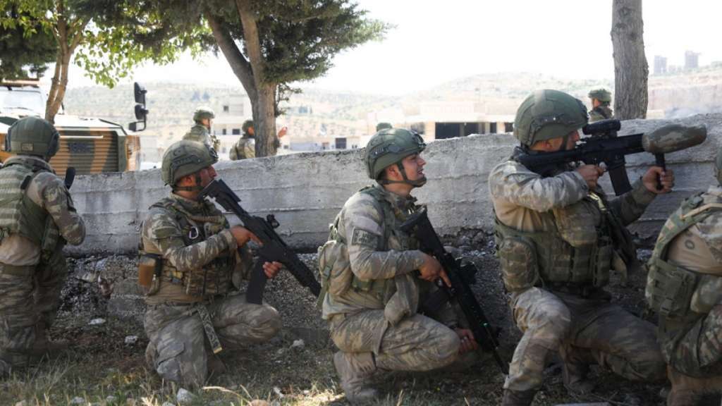 Eκκένωσε επτά στρατιωτικά παρατηρητήρια στη βορειοδυτική Συρία η Τουρκία
