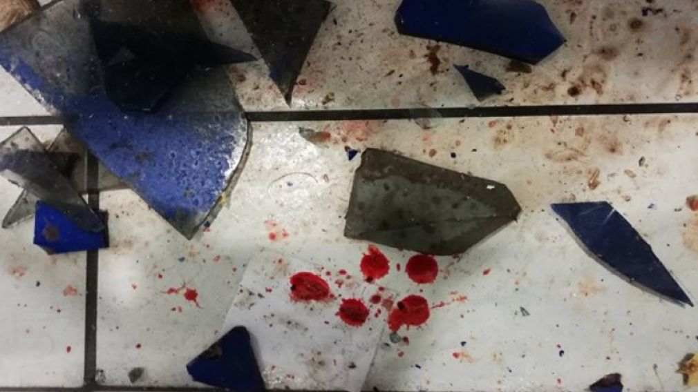 Επίθεση με μαχαίρια στην κοπή της πίτας των οπαδών του Εθνικού! (pics)