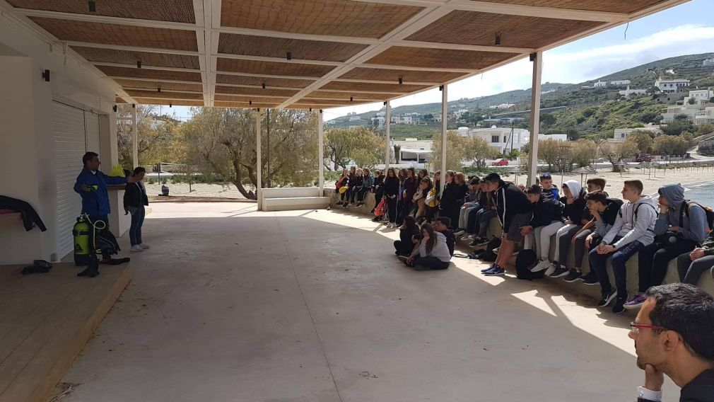 ΝΟ Σύρου: Επίσκεψη του 1ου Πειραματικού Γυμνασίου Αθήνας