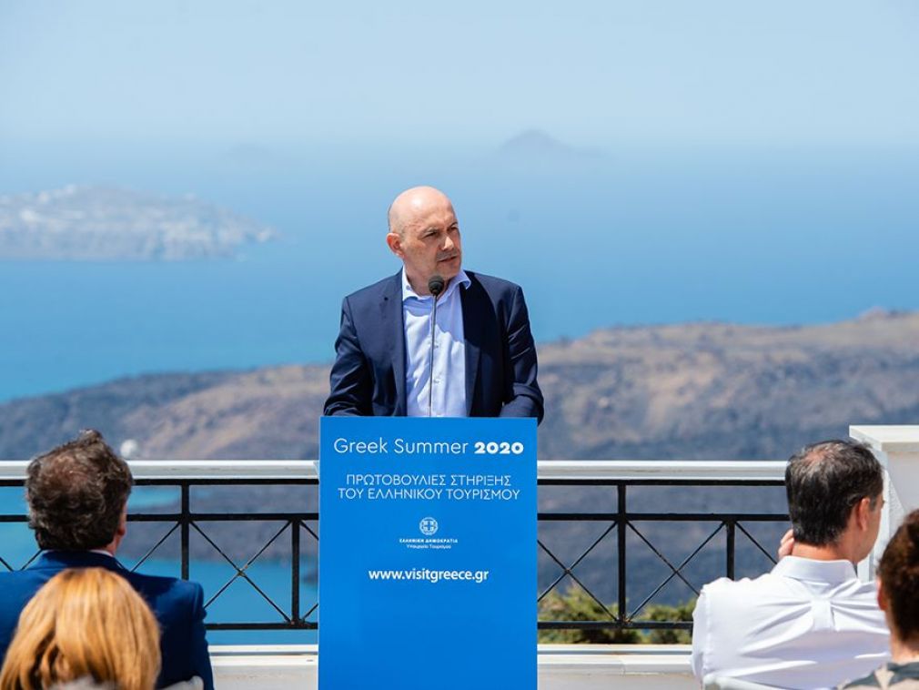 Lidl Hellas: Επενδύει 500.000 ευρώ στην καμπάνια «Plastic Free Santorini»