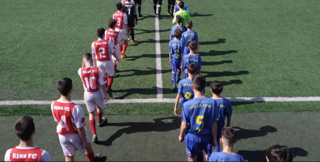 Κ14: Ματς διαφήμιση του ποδοσφαίρου με 12 γκολ στη Σύρο - Ο Αίαντας πήρε τη νίκη κόντρα στο Νέο ΑΟ Σύρου [vid]