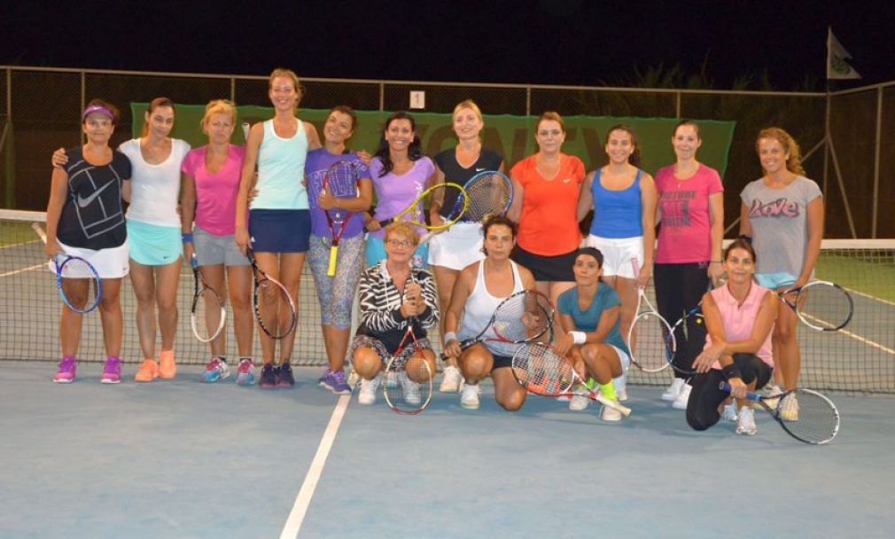 Naxos Tennis Club: Ένα «καυτό» τενιστικό καλοκαίρι