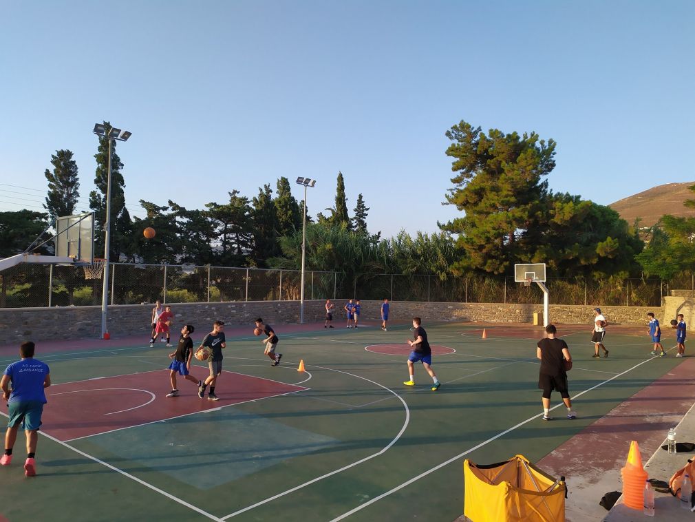 Σειρά φιλικών στην Αθήνα για παίδες κι εφήβους του ΑΟ Πάρου