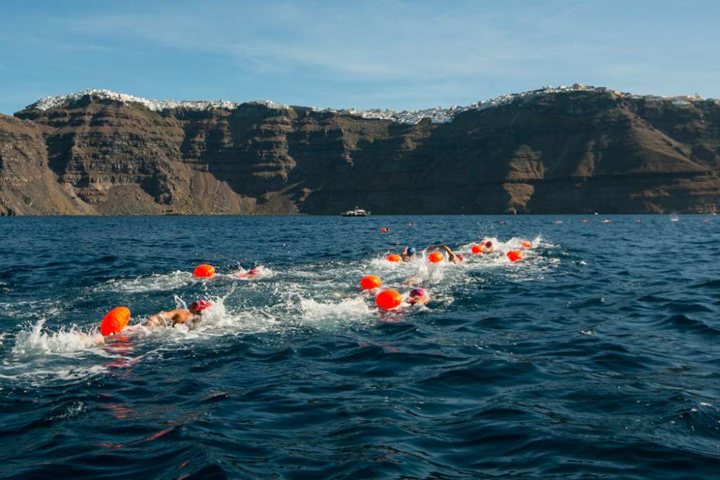 Running @ Santorini Experience (photo by Babis Giritziotis)