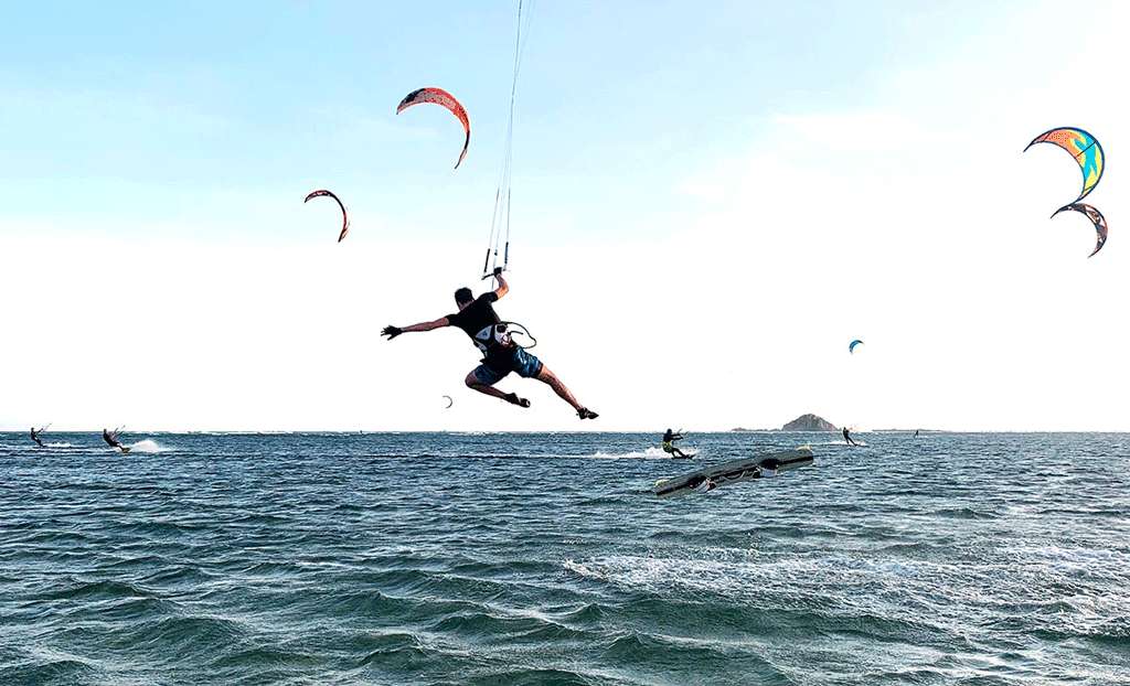 Ρόδος: Νεκροί δύο αθλητές του kitesurfing