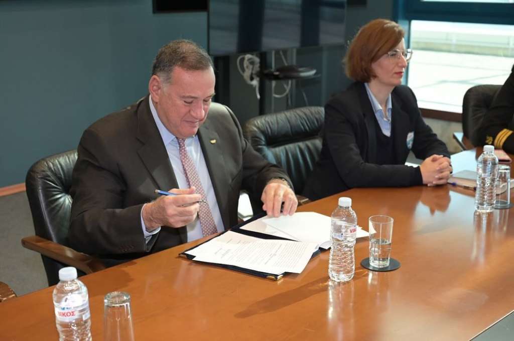Η Ελληνική Ολυμπιακή Επιτροπή υπέγραψε Μνημόνιο Συνεργασίας  με το Υπουργείο Ναυτιλίας και Νησιωτικής Πολιτικής