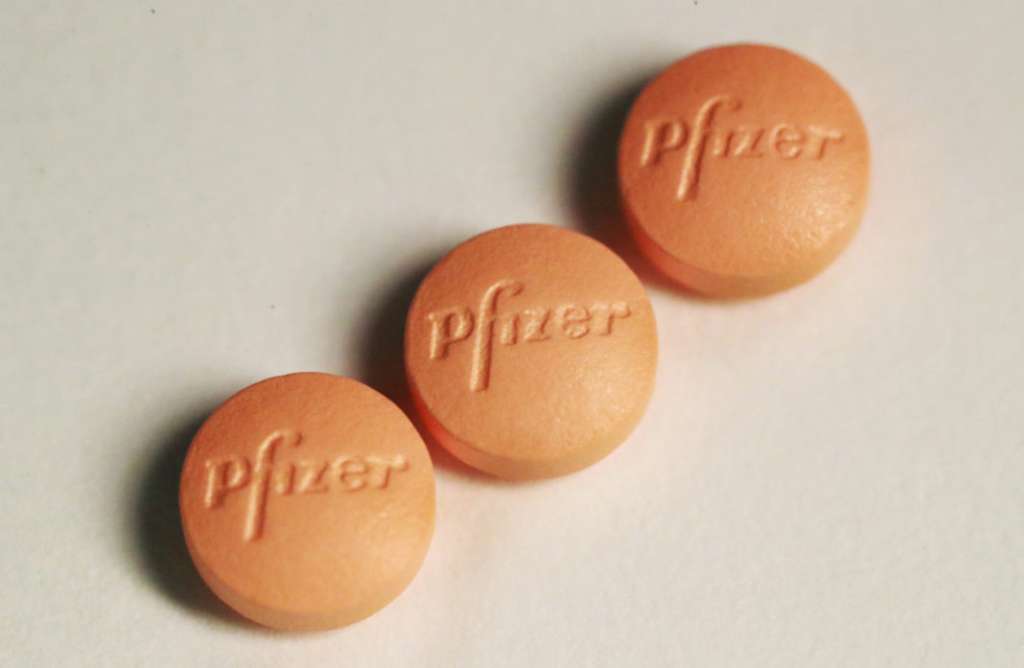 Η ρυθμιστική αρχή υγείας των ΗΠΑ ενέκρινε για επείγουσα χρήση το χάπι της Pfizer για την Covid