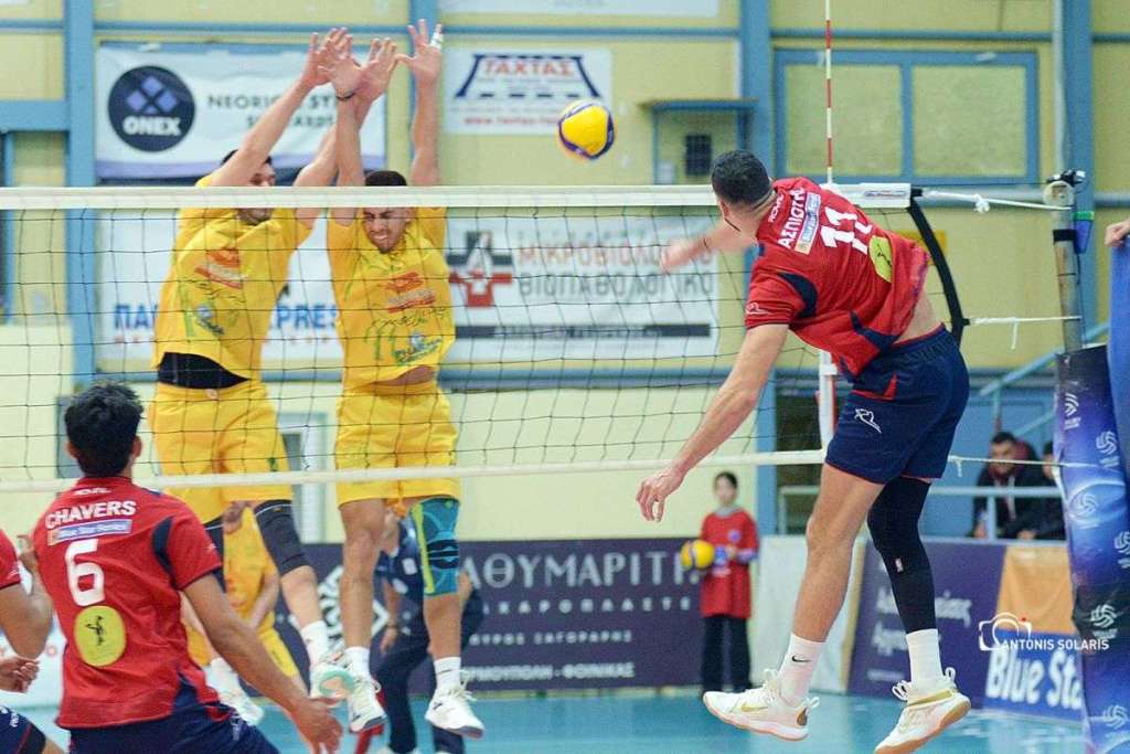 Volley League: Δεύτερη νίκη του Φοίνικα Σύρου κόντρα στην Καλαμάτα και αποφασιστικό βήμα παραμονής
