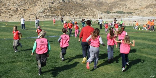 Τα kids' athletics στη Σέριφο